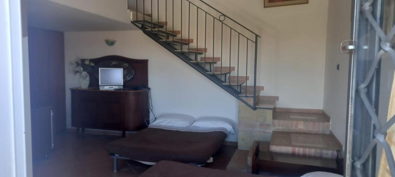 Отель Agriturismo Borgo Nuovo Sant'Agata Dei Goti Migliara-San Silvestro Экстерьер фото